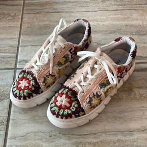 Free people catch me if you can crochet platform sneaker